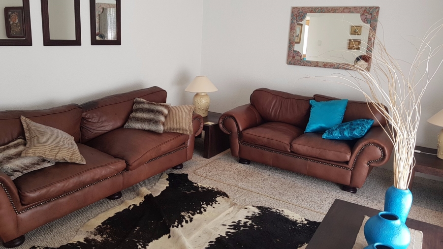 4 Bedroom Property for Sale in La Provance Free State